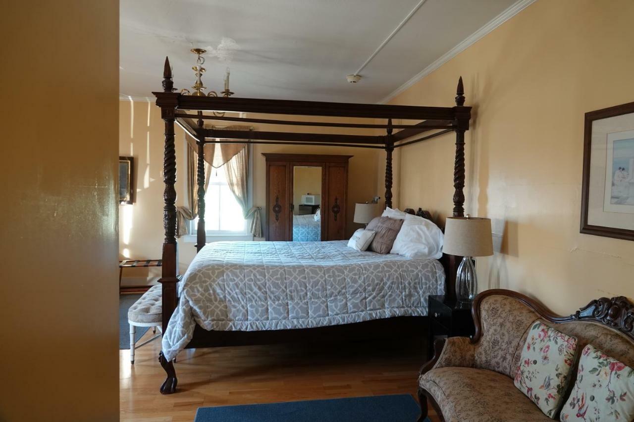 Union Hotel Benicia Ngoại thất bức ảnh